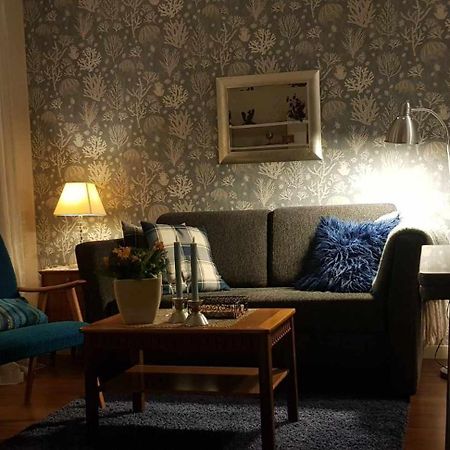 Leilighet I Enebolig Pa Valderoya Ved Alesund Ytterland Exterior foto
